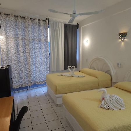 Lovely Studio Apartment With Balcony Ac & Wi-Fi, Minutes From Downtown! Zihuatanejo Dış mekan fotoğraf