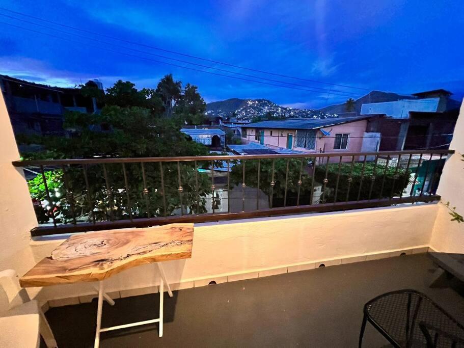 Lovely Studio Apartment With Balcony Ac & Wi-Fi, Minutes From Downtown! Zihuatanejo Dış mekan fotoğraf