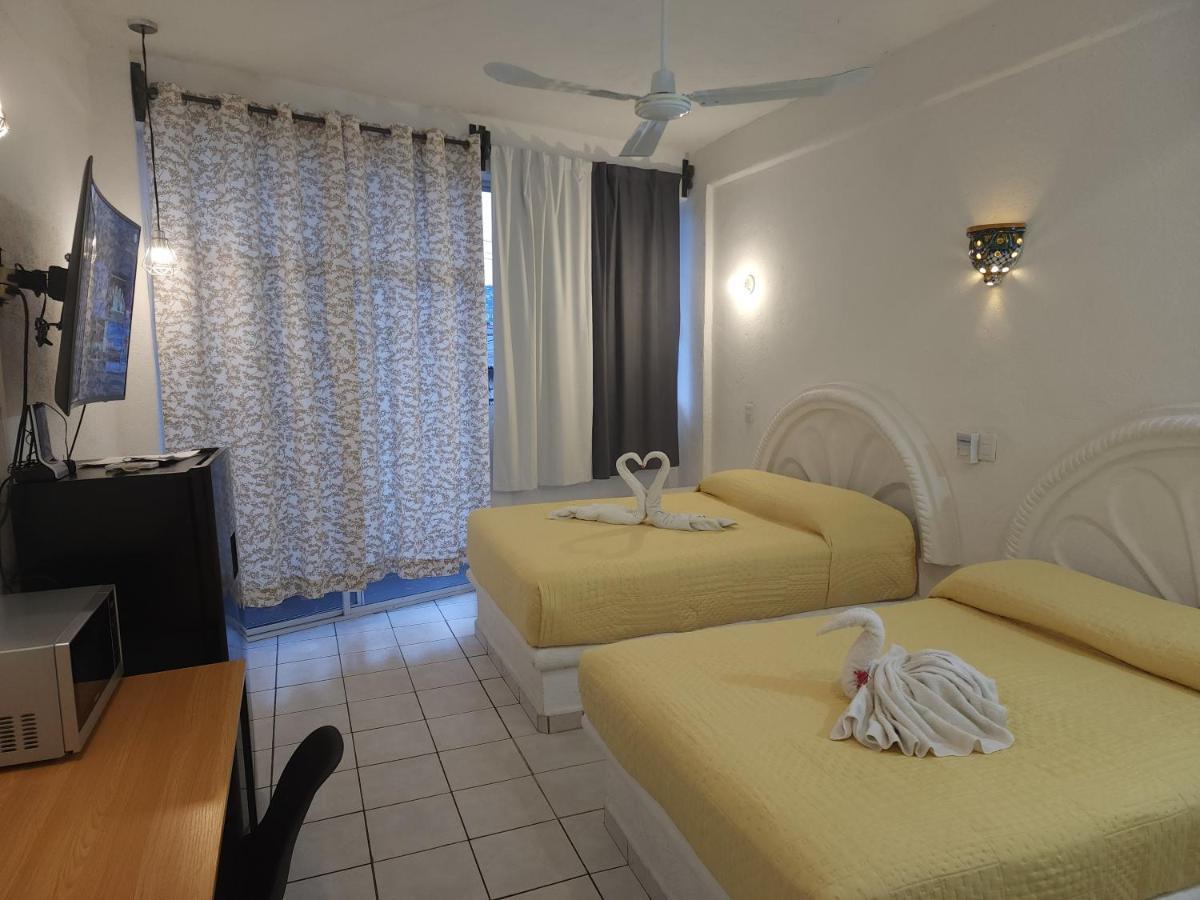 Lovely Studio Apartment With Balcony Ac & Wi-Fi, Minutes From Downtown! Zihuatanejo Dış mekan fotoğraf